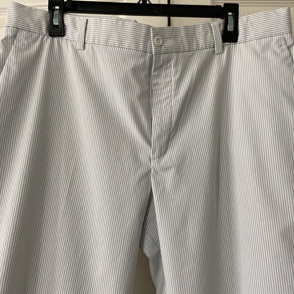 Nike Golf Dri-Fit Pants Size 36x29 White with Gray Stripes - Picture 2 of 5